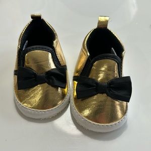 Little Treasures 0-6 Months Baby Sandals Gold Black Bows Soft Elastic Shoes